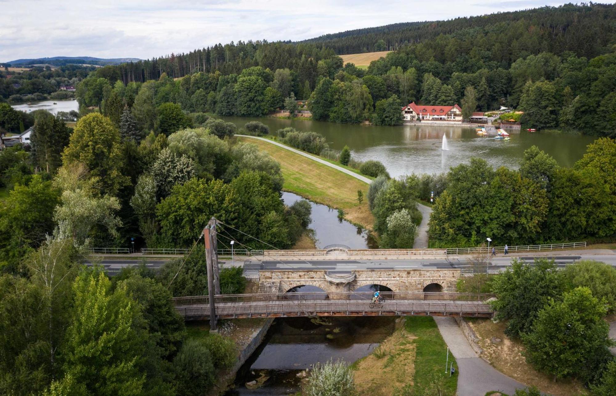 Landhotel Waldschlößchen Sohland an der Spree Exterior foto